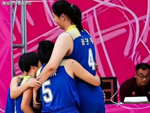 老师的奶子